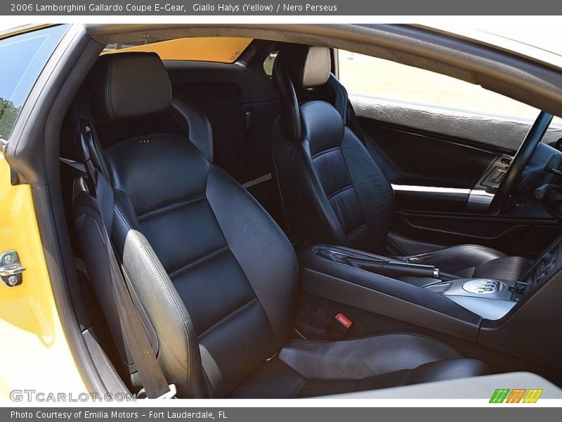 Front Seat of 2006 Gallardo Coupe E-Gear
