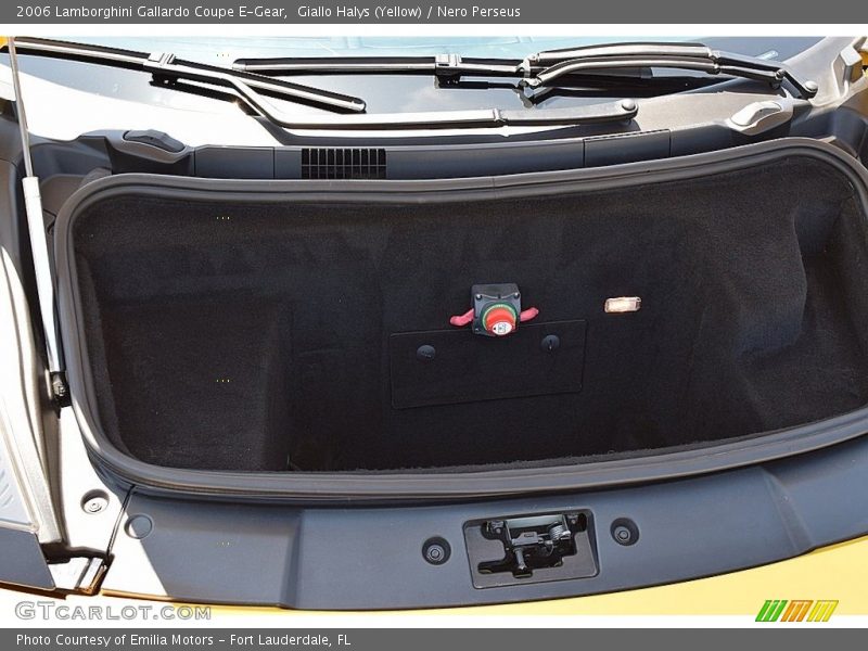  2006 Gallardo Coupe E-Gear Trunk