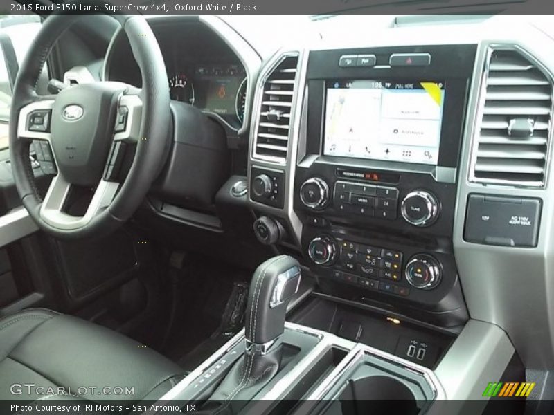 Oxford White / Black 2016 Ford F150 Lariat SuperCrew 4x4