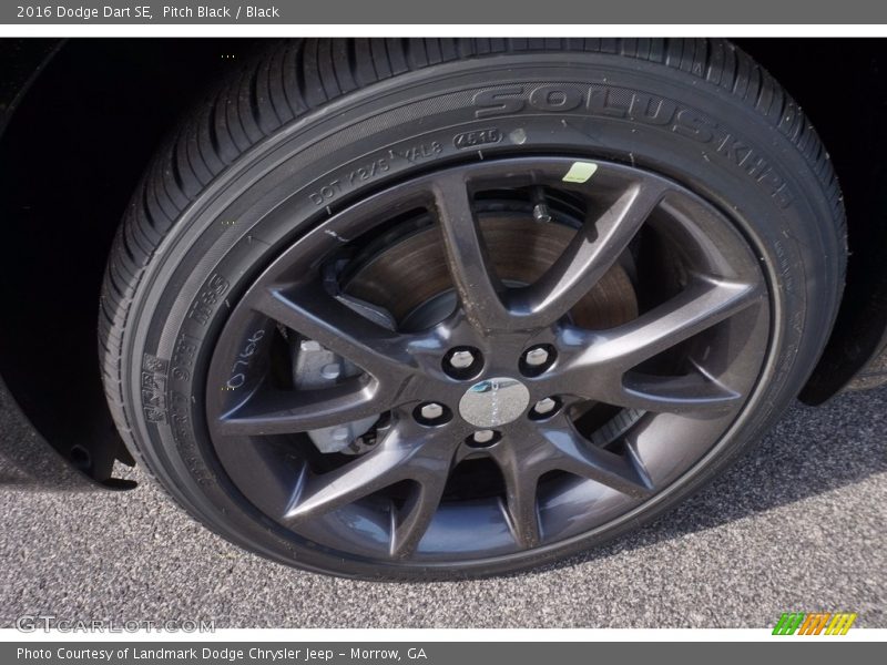 Pitch Black / Black 2016 Dodge Dart SE