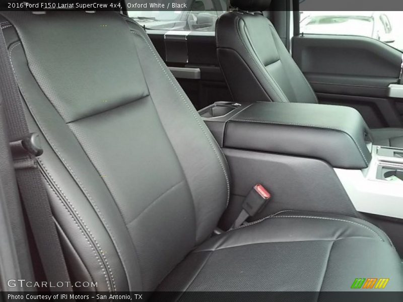 Oxford White / Black 2016 Ford F150 Lariat SuperCrew 4x4