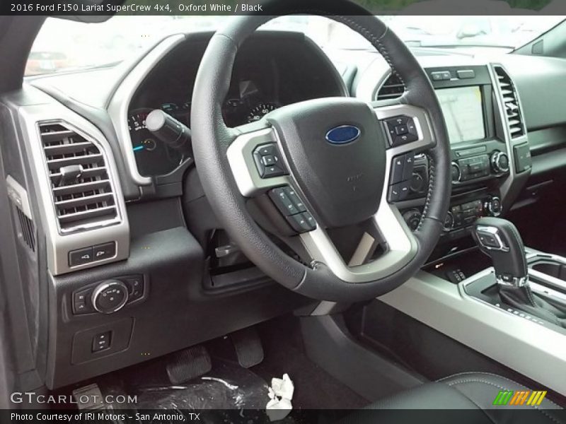 Oxford White / Black 2016 Ford F150 Lariat SuperCrew 4x4