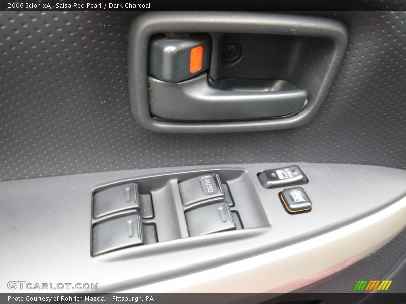Salsa Red Pearl / Dark Charcoal 2006 Scion xA