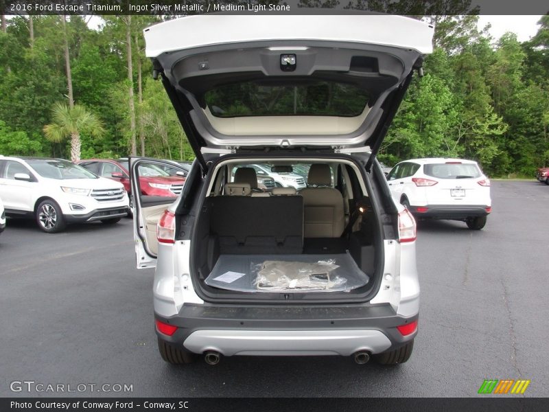 Ingot Silver Metallic / Medium Light Stone 2016 Ford Escape Titanium