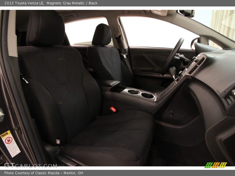 Magnetic Gray Metallic / Black 2013 Toyota Venza LE