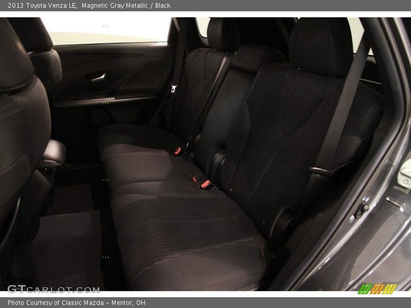 Magnetic Gray Metallic / Black 2013 Toyota Venza LE