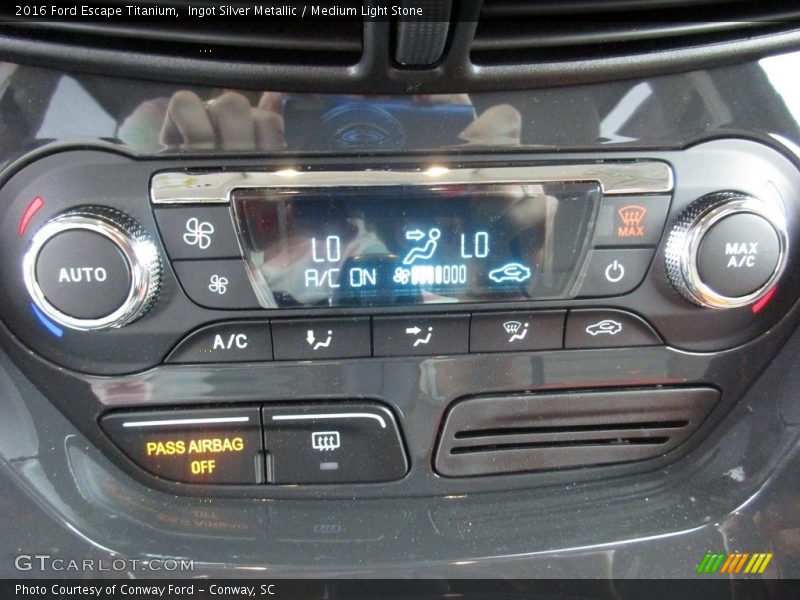 Ingot Silver Metallic / Medium Light Stone 2016 Ford Escape Titanium