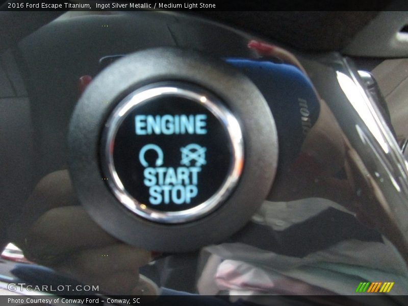 Ingot Silver Metallic / Medium Light Stone 2016 Ford Escape Titanium