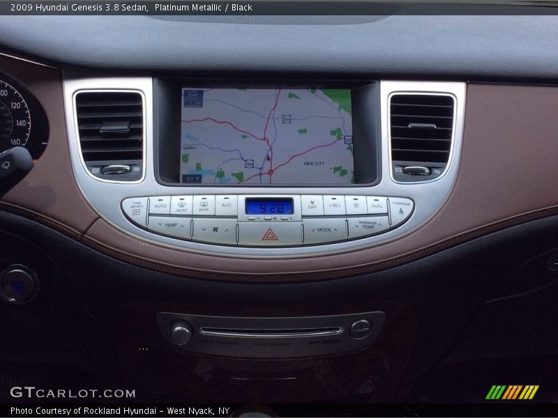 Platinum Metallic / Black 2009 Hyundai Genesis 3.8 Sedan