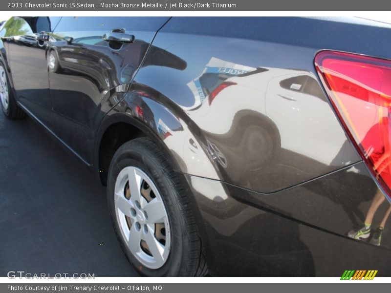 Mocha Bronze Metallic / Jet Black/Dark Titanium 2013 Chevrolet Sonic LS Sedan