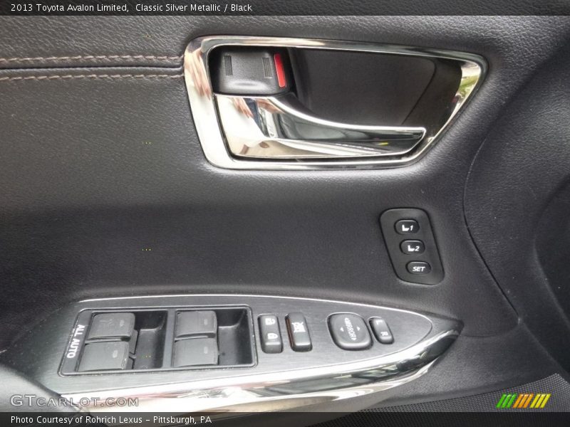 Classic Silver Metallic / Black 2013 Toyota Avalon Limited