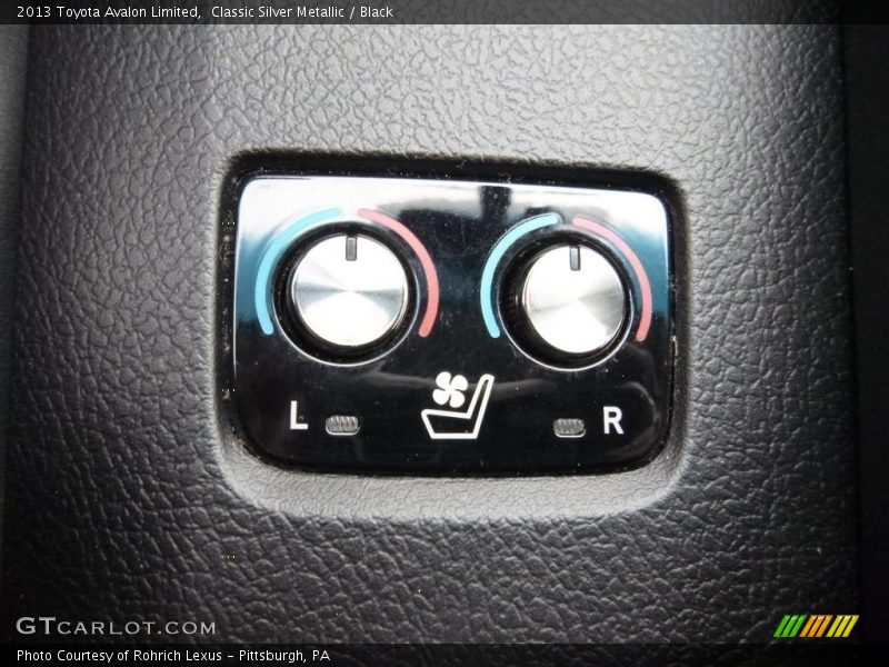 Classic Silver Metallic / Black 2013 Toyota Avalon Limited