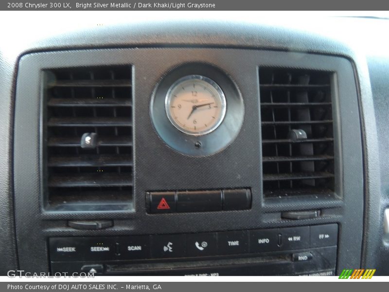 Bright Silver Metallic / Dark Khaki/Light Graystone 2008 Chrysler 300 LX