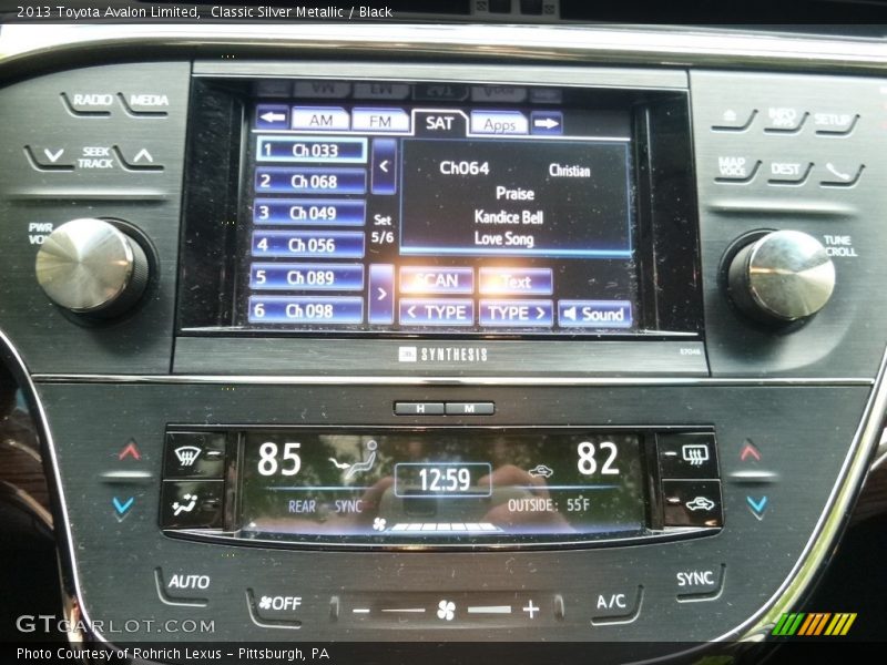 Classic Silver Metallic / Black 2013 Toyota Avalon Limited