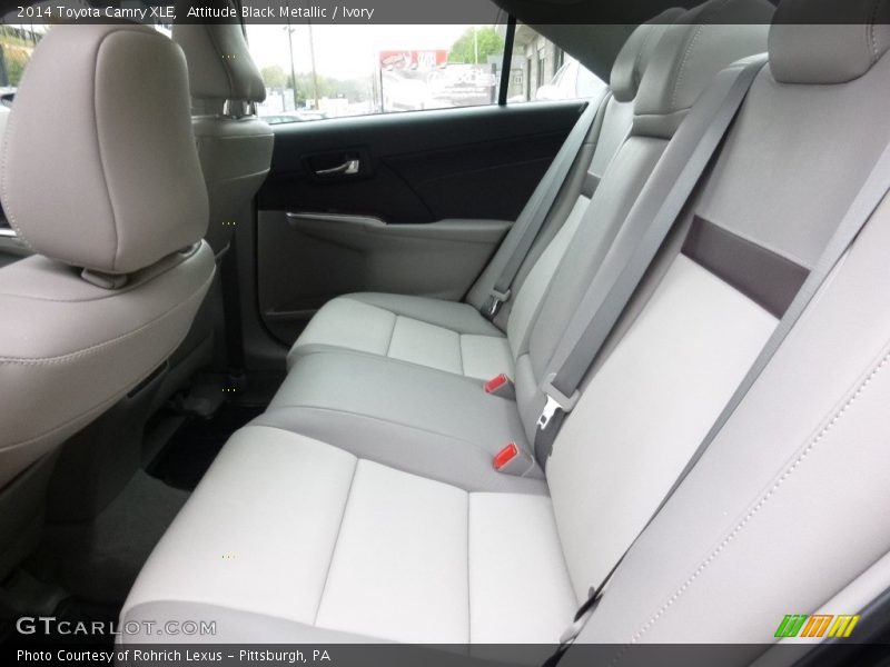 Attitude Black Metallic / Ivory 2014 Toyota Camry XLE