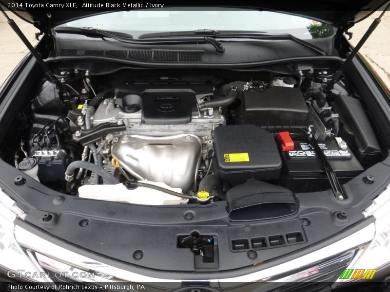 Attitude Black Metallic / Ivory 2014 Toyota Camry XLE