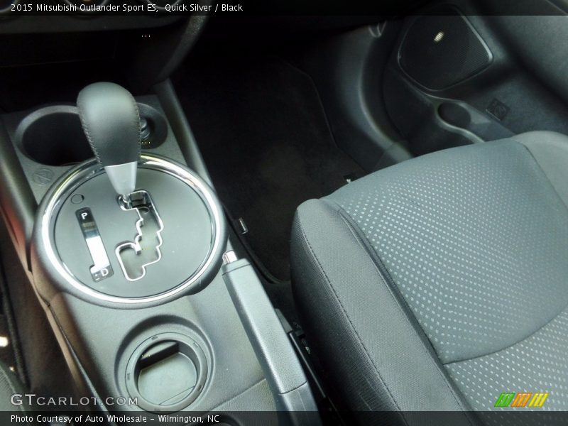 Quick Silver / Black 2015 Mitsubishi Outlander Sport ES