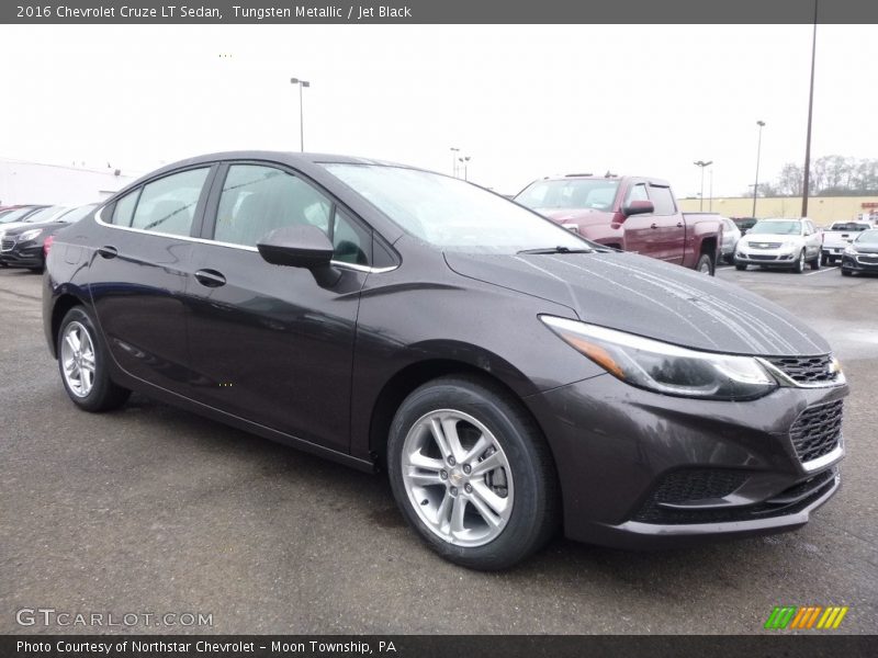 Tungsten Metallic / Jet Black 2016 Chevrolet Cruze LT Sedan