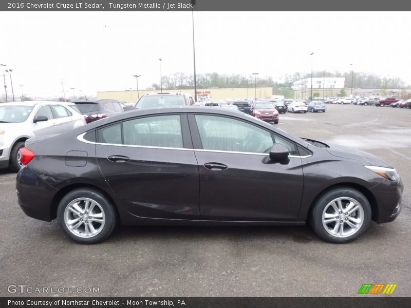 Tungsten Metallic / Jet Black 2016 Chevrolet Cruze LT Sedan