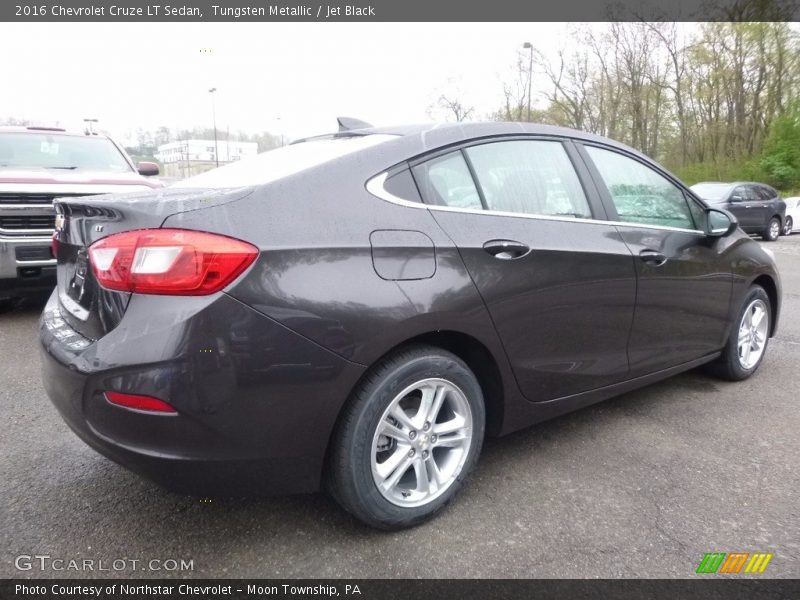Tungsten Metallic / Jet Black 2016 Chevrolet Cruze LT Sedan