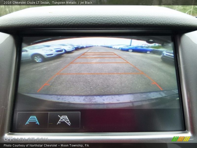 Tungsten Metallic / Jet Black 2016 Chevrolet Cruze LT Sedan