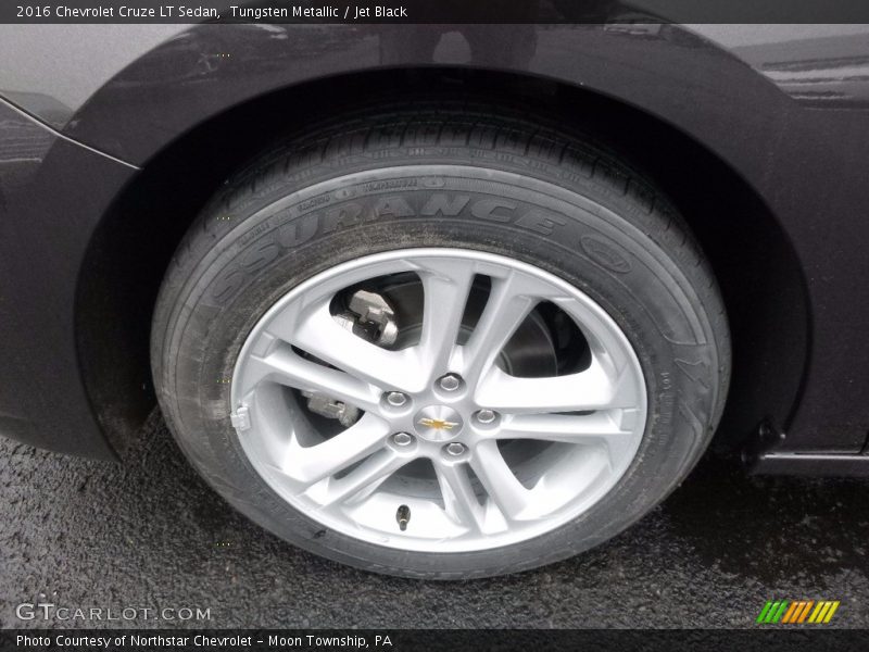 Tungsten Metallic / Jet Black 2016 Chevrolet Cruze LT Sedan