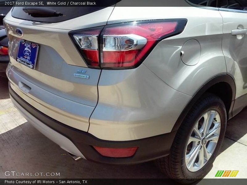White Gold / Charcoal Black 2017 Ford Escape SE