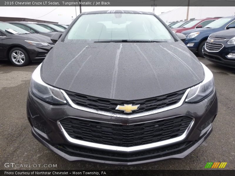 Tungsten Metallic / Jet Black 2016 Chevrolet Cruze LT Sedan