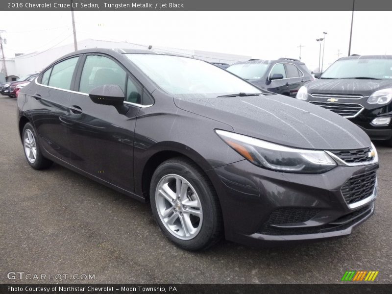 Tungsten Metallic / Jet Black 2016 Chevrolet Cruze LT Sedan
