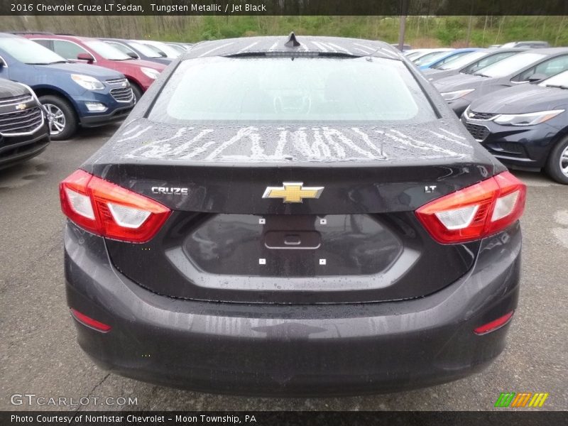 Tungsten Metallic / Jet Black 2016 Chevrolet Cruze LT Sedan