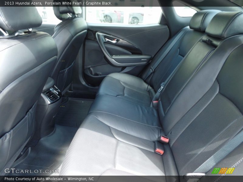 Porcelain White Pearl / Graphite Black 2013 Hyundai Azera