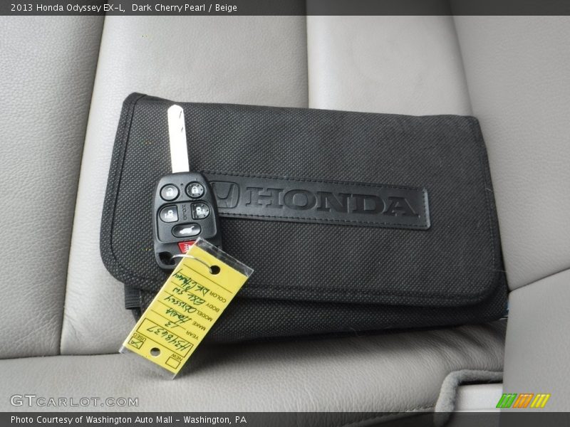 Dark Cherry Pearl / Beige 2013 Honda Odyssey EX-L