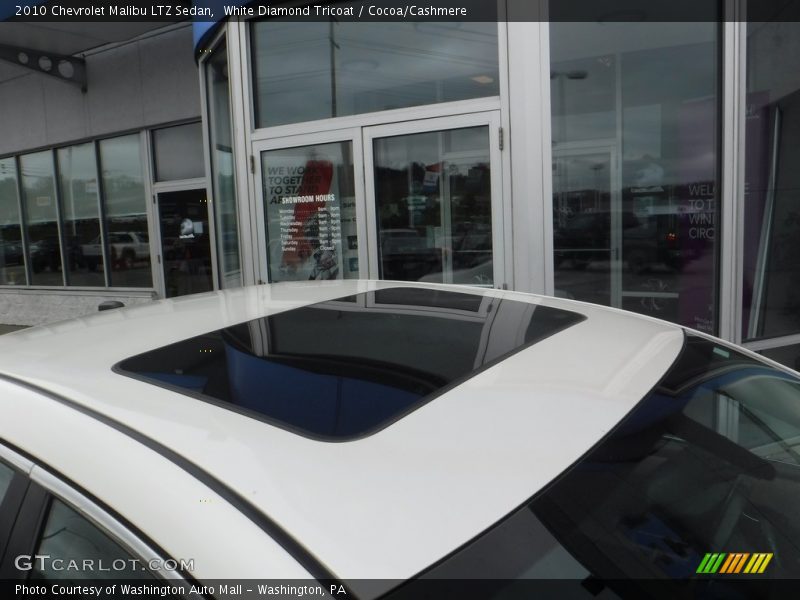 White Diamond Tricoat / Cocoa/Cashmere 2010 Chevrolet Malibu LTZ Sedan