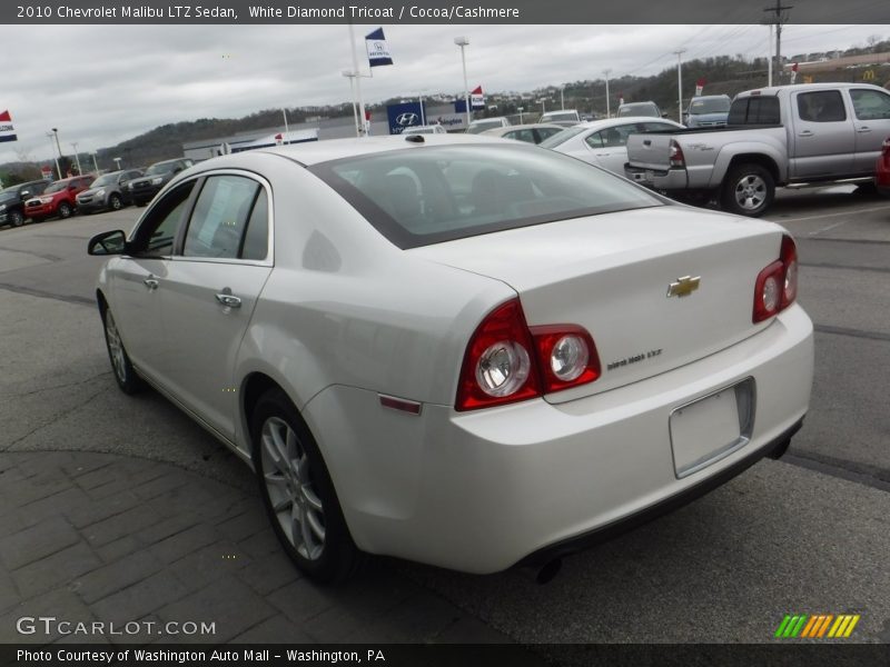 White Diamond Tricoat / Cocoa/Cashmere 2010 Chevrolet Malibu LTZ Sedan