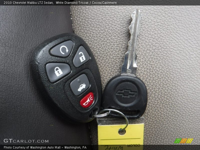 White Diamond Tricoat / Cocoa/Cashmere 2010 Chevrolet Malibu LTZ Sedan