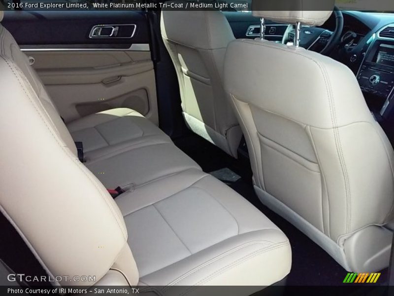White Platinum Metallic Tri-Coat / Medium Light Camel 2016 Ford Explorer Limited