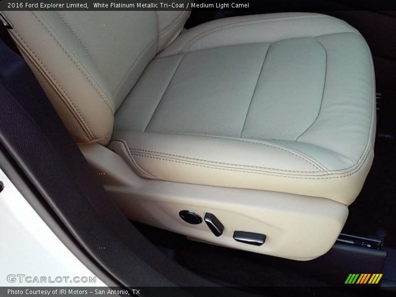 White Platinum Metallic Tri-Coat / Medium Light Camel 2016 Ford Explorer Limited