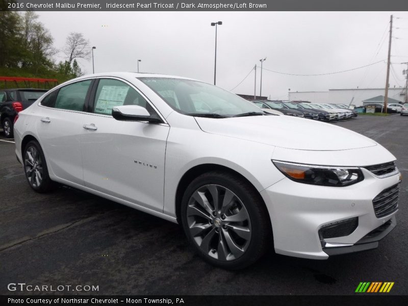 Iridescent Pearl Tricoat / Dark Atmosphere/Loft Brown 2016 Chevrolet Malibu Premier
