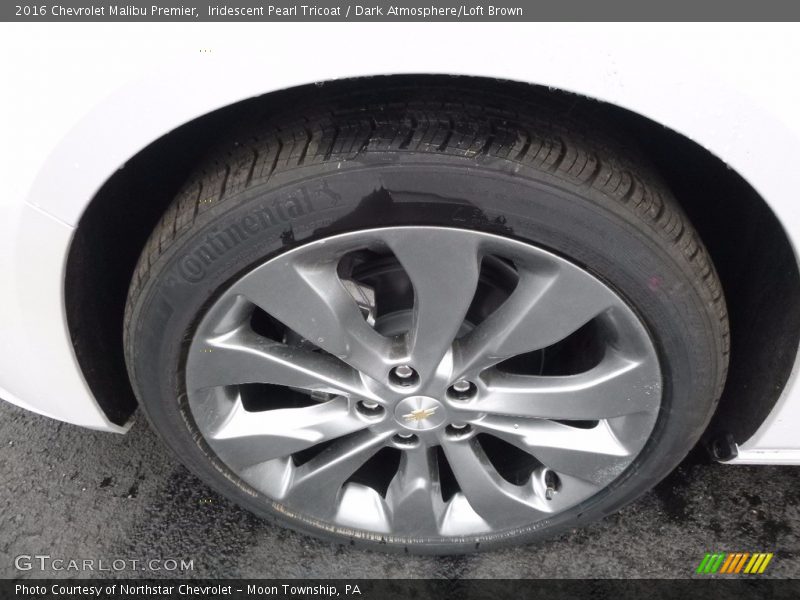 Iridescent Pearl Tricoat / Dark Atmosphere/Loft Brown 2016 Chevrolet Malibu Premier