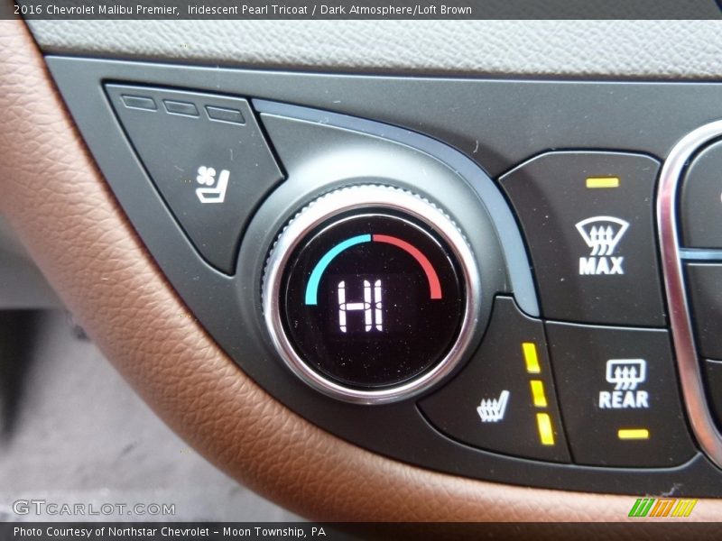 Iridescent Pearl Tricoat / Dark Atmosphere/Loft Brown 2016 Chevrolet Malibu Premier