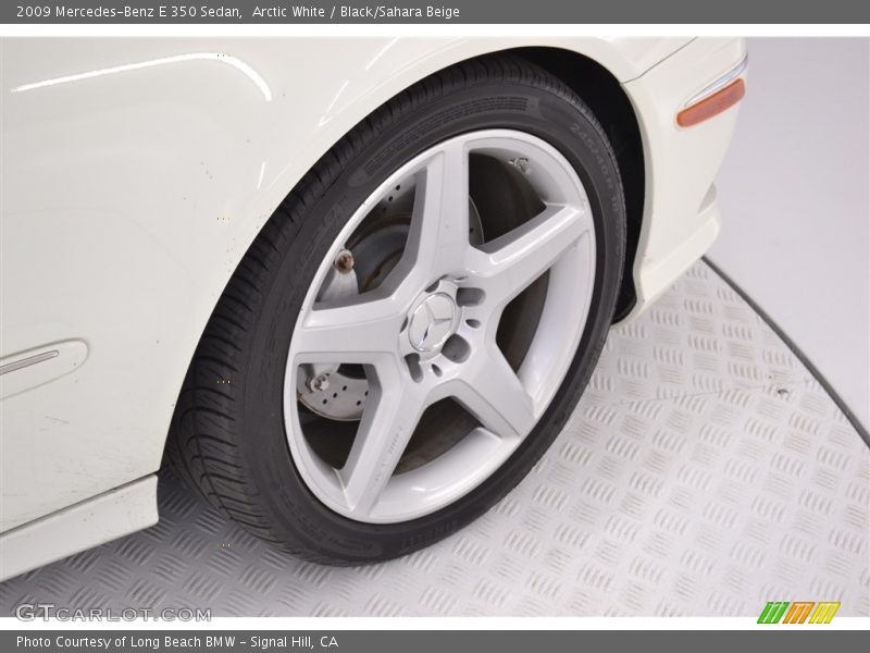 Arctic White / Black/Sahara Beige 2009 Mercedes-Benz E 350 Sedan