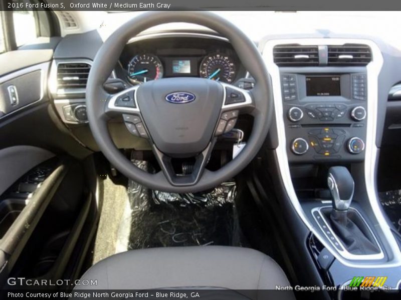 Oxford White / Medium Earth Gray 2016 Ford Fusion S