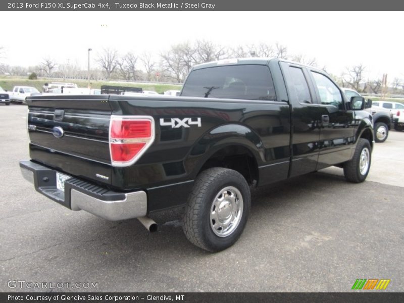 Tuxedo Black Metallic / Steel Gray 2013 Ford F150 XL SuperCab 4x4