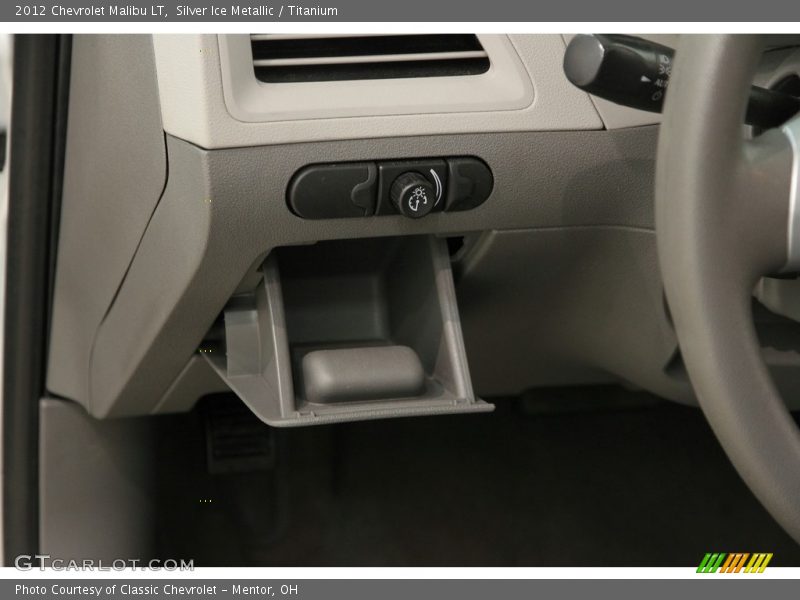 Silver Ice Metallic / Titanium 2012 Chevrolet Malibu LT