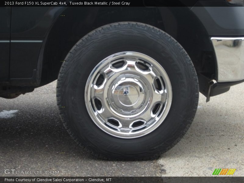 Tuxedo Black Metallic / Steel Gray 2013 Ford F150 XL SuperCab 4x4