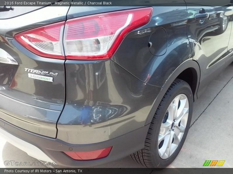 Magnetic Metallic / Charcoal Black 2016 Ford Escape Titanium