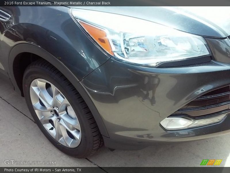 Magnetic Metallic / Charcoal Black 2016 Ford Escape Titanium