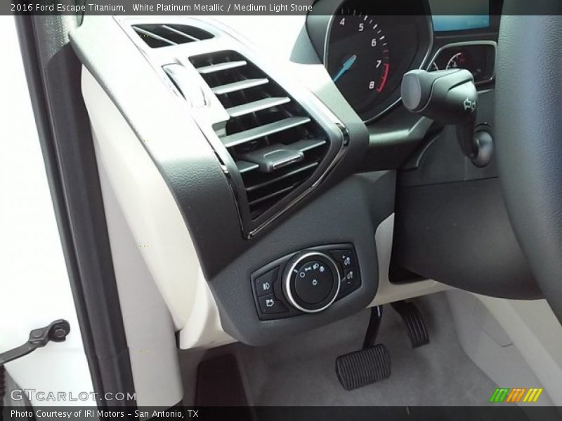 White Platinum Metallic / Medium Light Stone 2016 Ford Escape Titanium