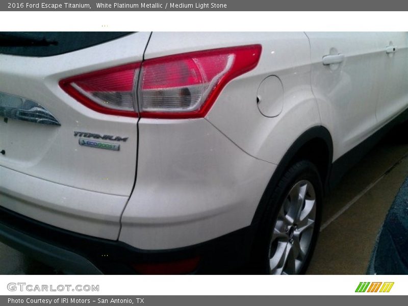 White Platinum Metallic / Medium Light Stone 2016 Ford Escape Titanium