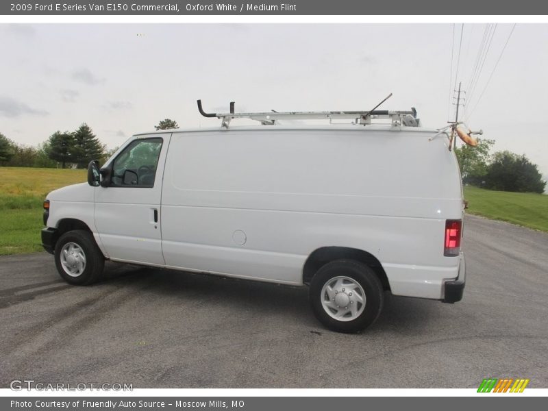 Oxford White / Medium Flint 2009 Ford E Series Van E150 Commercial